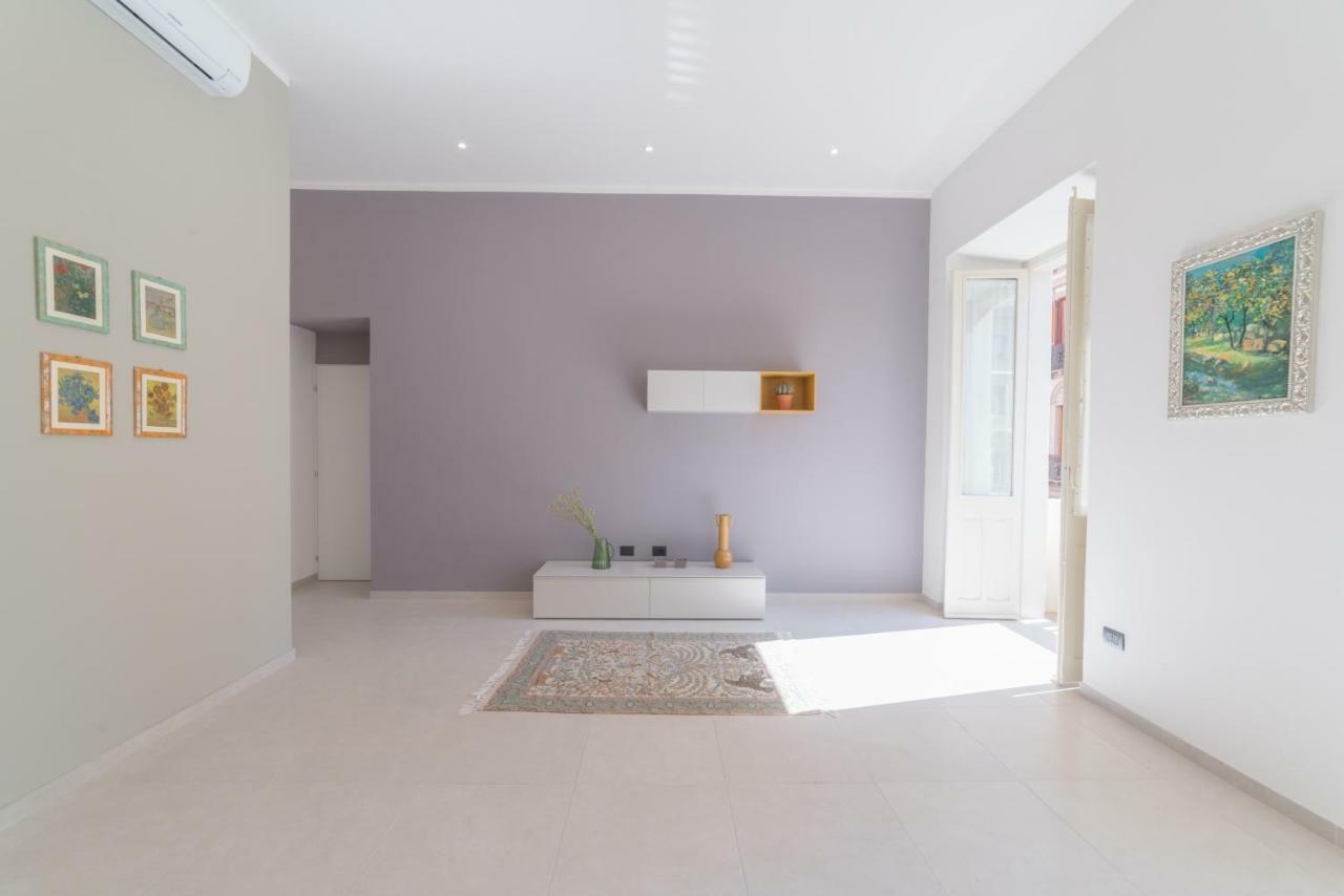 Linee Moderne Apt - Wifi - Ac กาญารี ภายนอก รูปภาพ