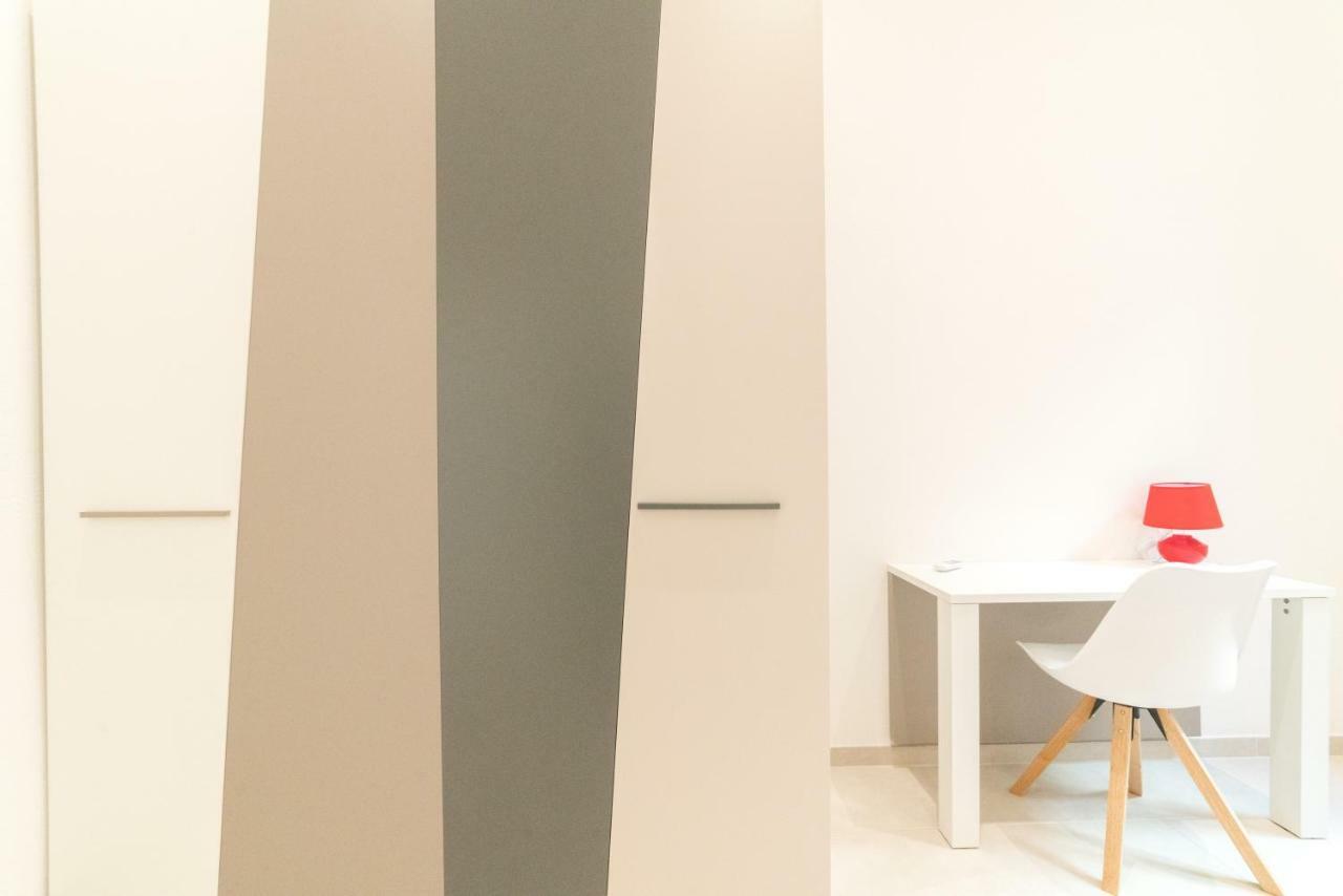 Linee Moderne Apt - Wifi - Ac กาญารี ภายนอก รูปภาพ